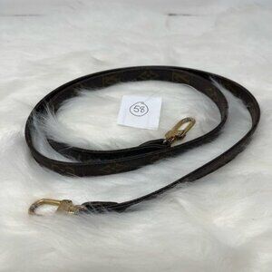 379 Pre Owned Authentic Louis Vuitton Monogram Brown Leather Strap 46"
